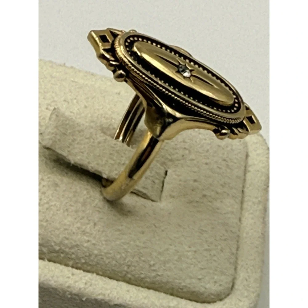 Vintage 1976 Avon Kensington Ring Gold Tone Victorian Revival Size 6.5